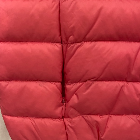 Pink Sleeveless Puffer - Picture 3 of 6